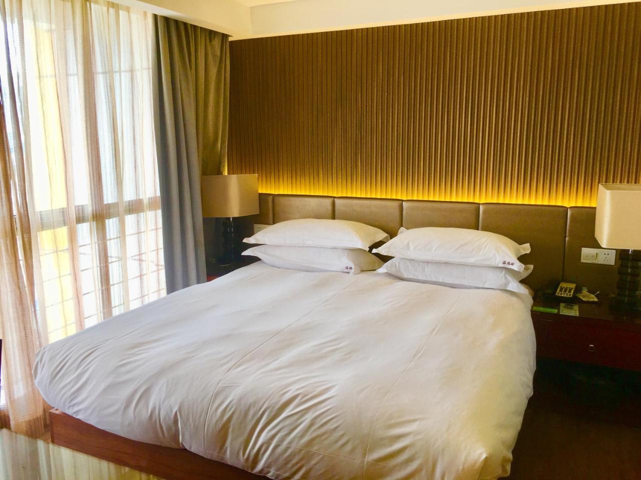Yiwu Wendemu International Hotel Exterior foto