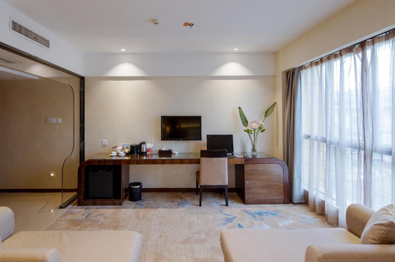 Yiwu Wendemu International Hotel Exterior foto