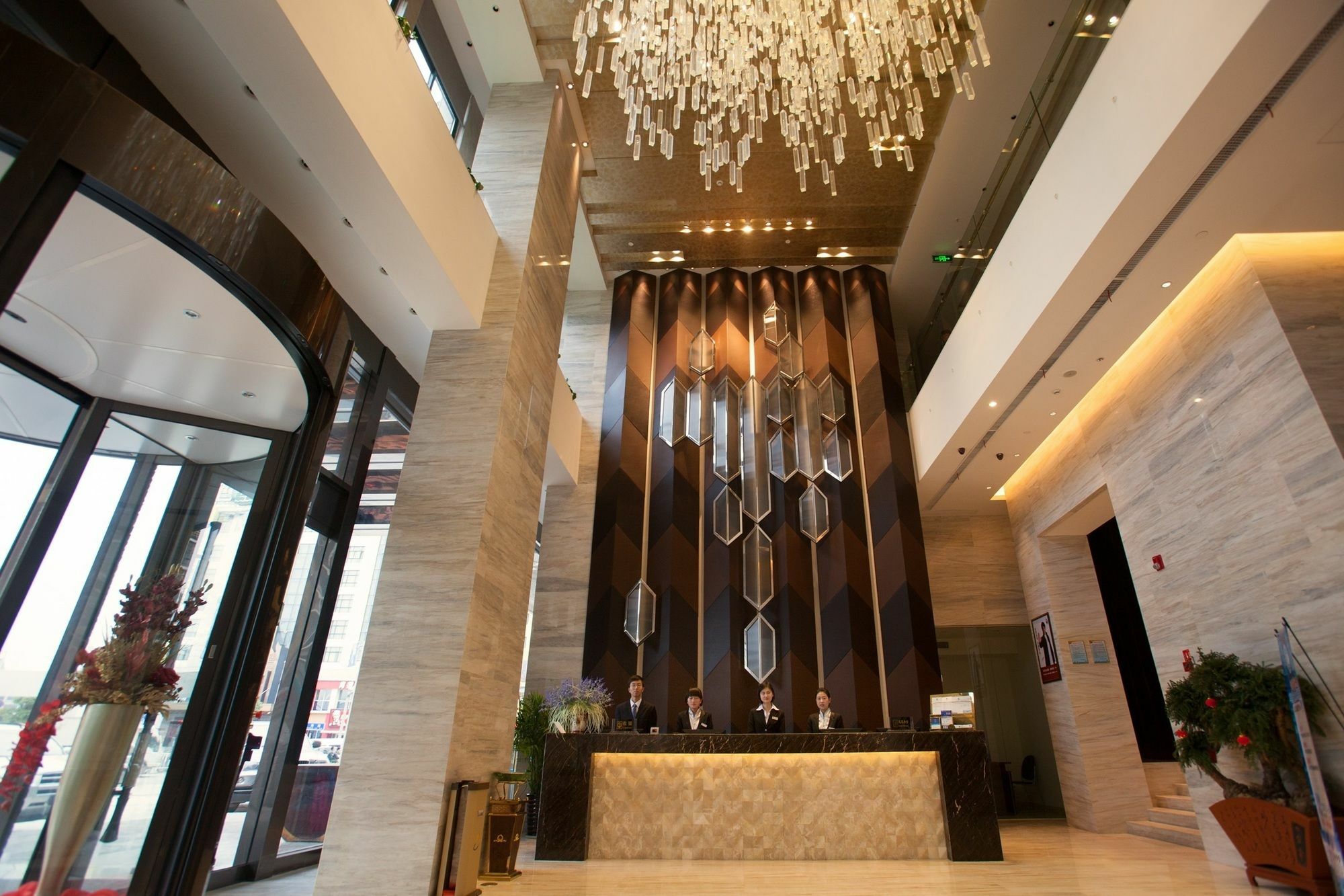 Yiwu Wendemu International Hotel Exterior foto